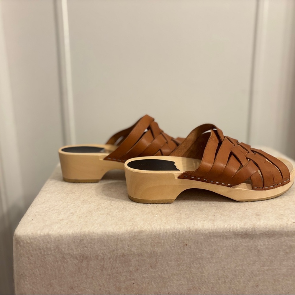 Swedish Hasbeens | Britta Clog Sandals in Nature | Size 10 - Picture 3 of 8